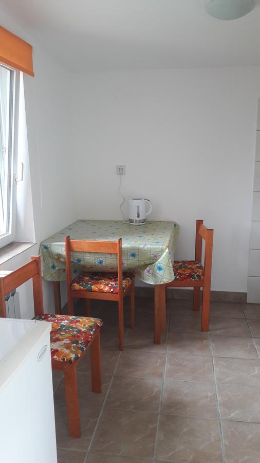Sobe Majetic Hotel Bizovac Buitenkant foto